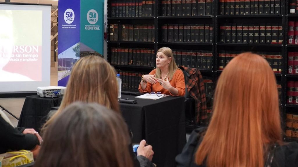 Presentación del libro “Cecilia Grierson: Una lucha sin tiempo”, de Adriana Fiedczuk en la Biblioteca. 