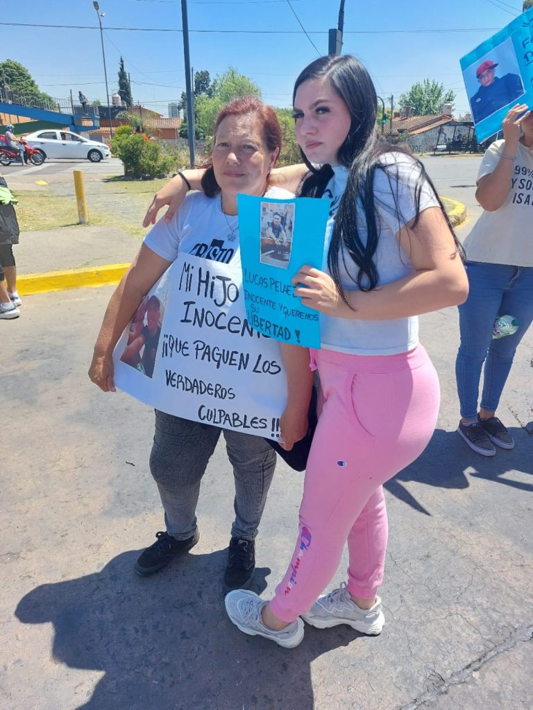 Familiares de Lucas Pelaez exigen su libertad luego de ser detenido por un homicidio que se cometió en 2018 