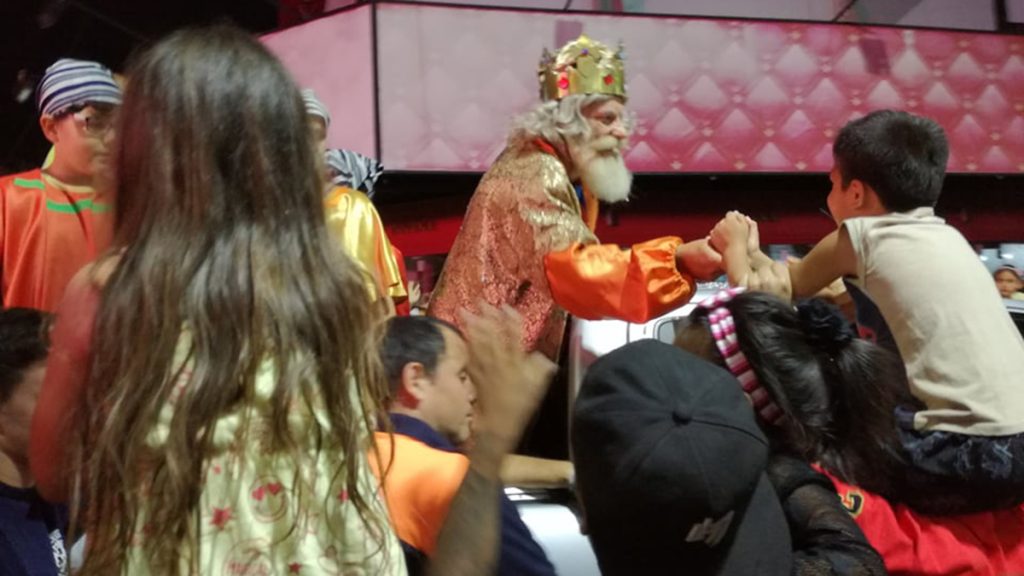 Como cada año, los tres Reyes Magos llegan este jueves 5 de enero a Lomas de Zamora con su tradicional desfile
