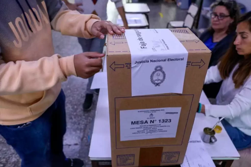 Lomas de Zamora, entre los distritos con más votantes extranjeros habilitados para las legislativas del 7 de septiembre
