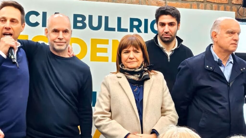 Encuentro de Juntos por el Cambio en Lomas de Zamora: Patricia Bullrich y Horacio Rodríguez Larreta juntos en campaña
