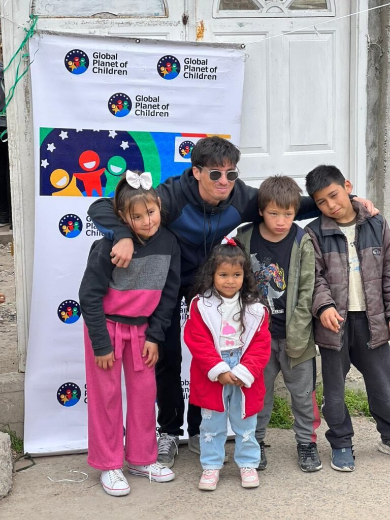 Celebran cumpleaños solidarios: Fundación Global Planet of Children festejó el cumpleaños del mes en Lomas de Zamora