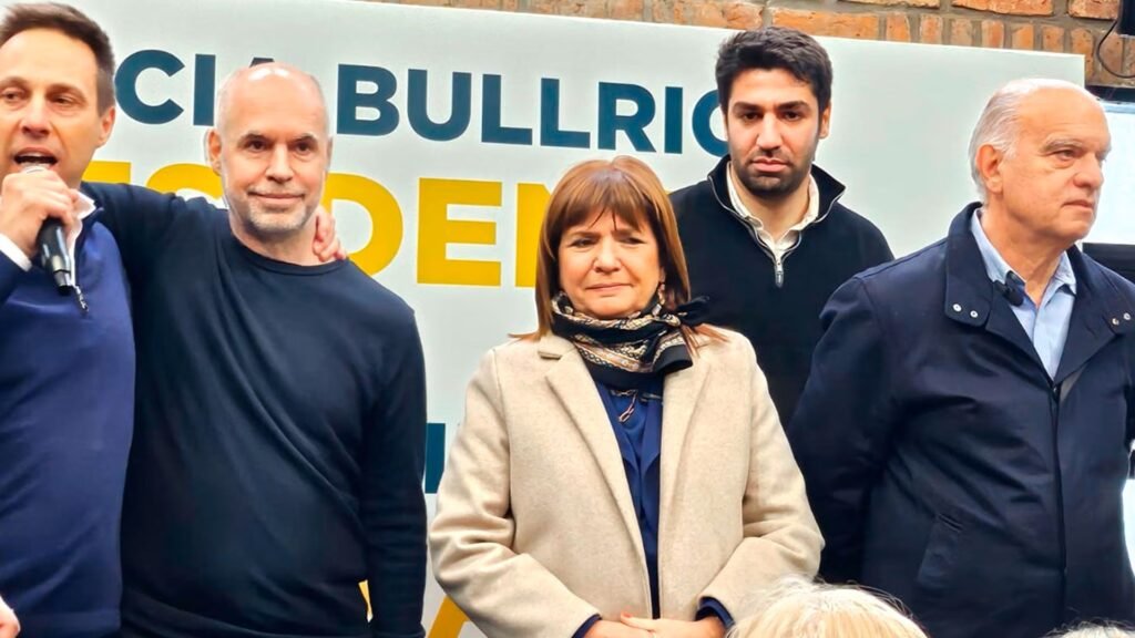 Este fin de semana largo se vivió un clima de campaña muy caliente con los candidatos electorales en Lomas de Zamora