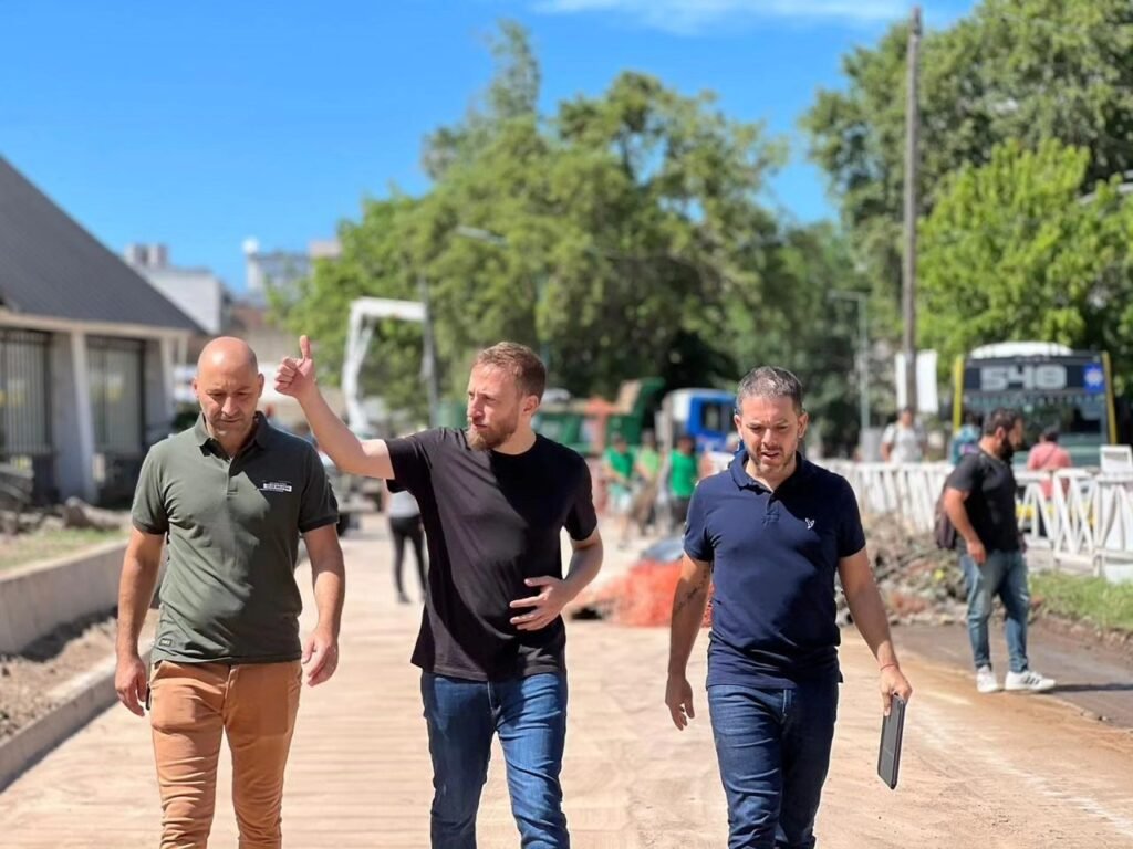 El intendente lomense, Federico Otermín solicitó al presidente Milei la continuidad en obras en la estación Banfield