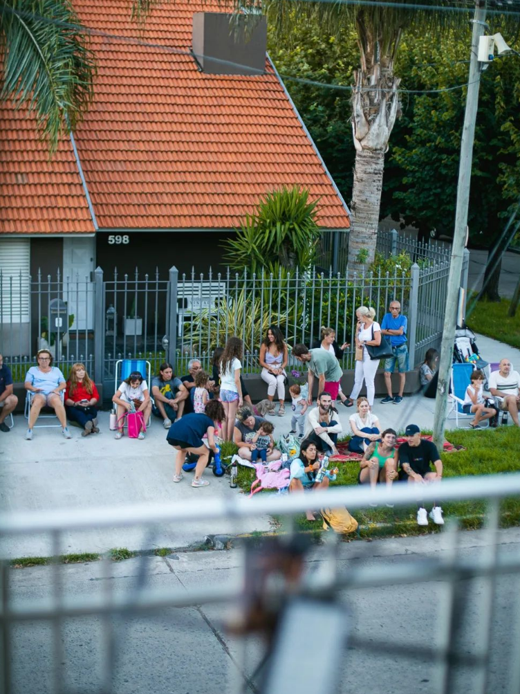 Música en el Balcón: brindan shows de Jazz para los vecinos