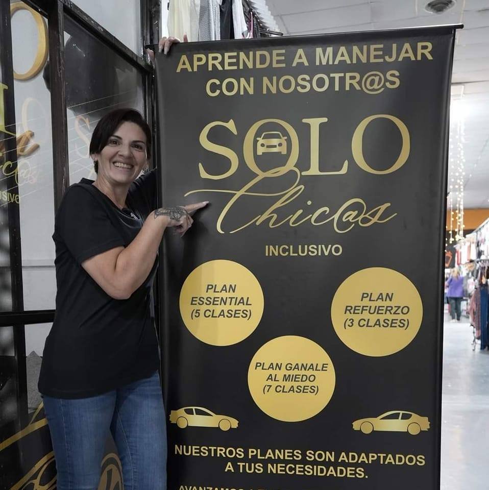 Solo Chicas Al Volante Inclusivo - Aprender a manejar tu propio auto para "liberarte" de la dependencia de otras personas y empoderarte como mujer
