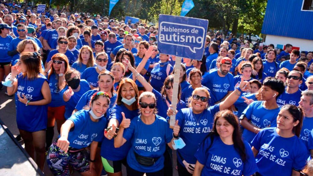 En el marco del Mes sobre la concientización del Autismo llega "Lomas Corre de Azul", una iniciativa que busca sensibilizar a la comunidad