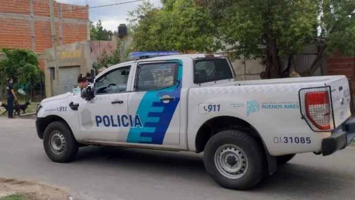 policía entraderas