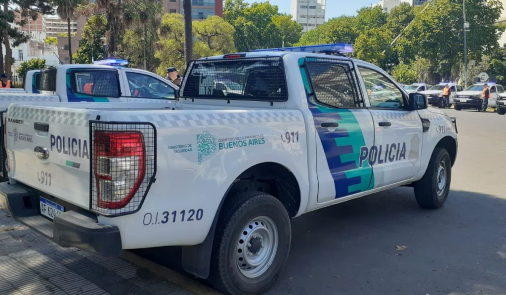 robo de auto en Lanús