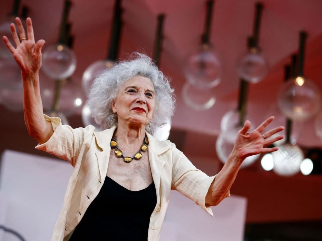 Falleció por un problema coronario la reconocida actriz española Marisa Paredes: lo anunció la Academia de Cine de España