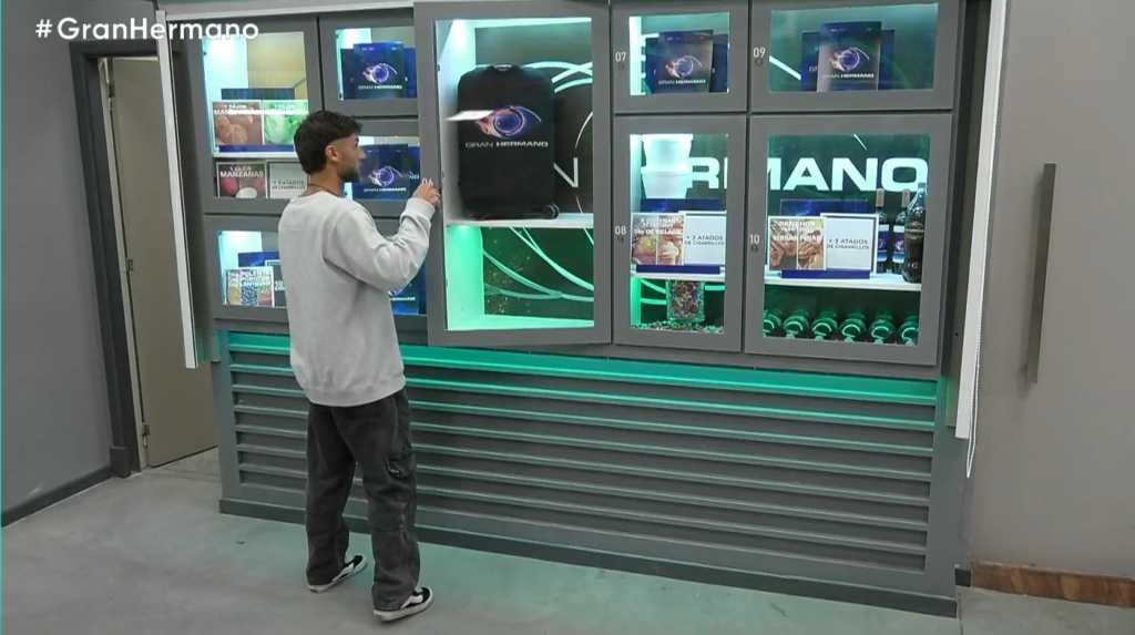 Crisis de víveres y tabaco en Gran Hermano: la mala elección de una valija sorpresa en el kiosco desató la bronca de los jugadores
