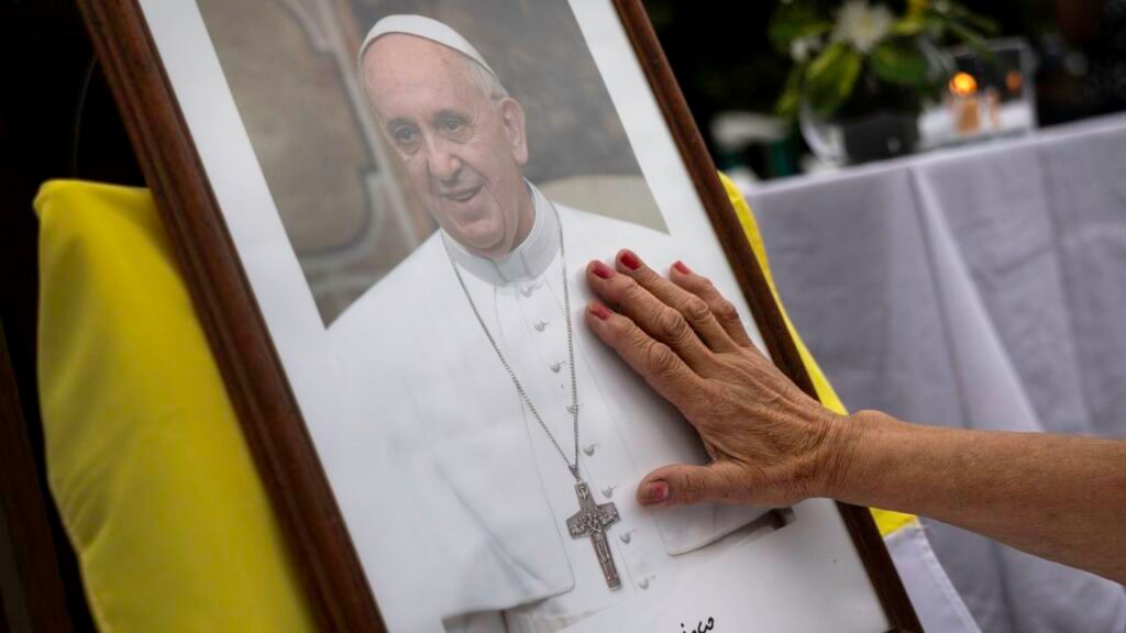 Falleció el Papa Francisco a los 88 años, atravesaba un delicado cuadro de salud: decretarán 7 días de duelo en nuestro país