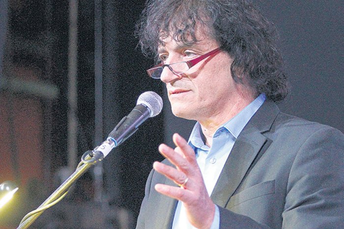 Falleció Ángel Mahler, figura clave del teatro musical argentino y creador del popular musical "Drácula"