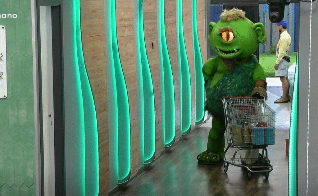Un cíclope irrumpió en la casa de Gran Hermano y alteró la dinámica del juego con robos, regalos y sanciones