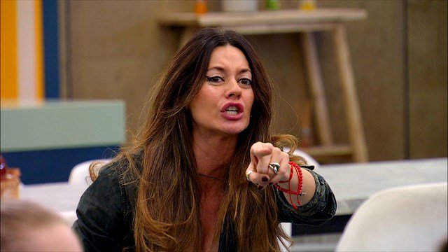 Tensión en Gran Hermano: el conflicto por la comida y los cigarrillos generó un fuerte cruce entre Sandra y Eugenia