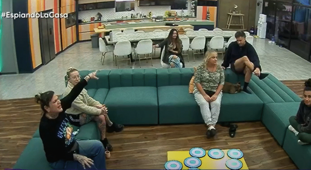 Tensión en Gran Hermano: el conflicto por la comida y los cigarrillos generó un fuerte cruce entre Sandra y Eugenia