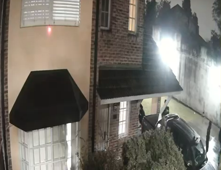 Violento intento de robo en Lomas de Zamora: un expolicía se enfrentó a ocho delincuentes que irrumpieron en su casa