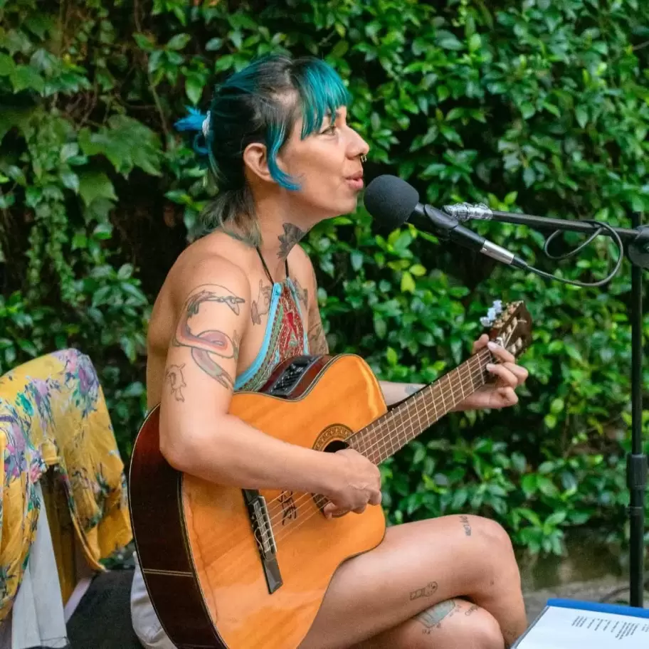 Falleció Araceli Julio a los 39 años: la cantante de Satélite Kingston y referente del ska argentino se enfrentaba a un cáncer