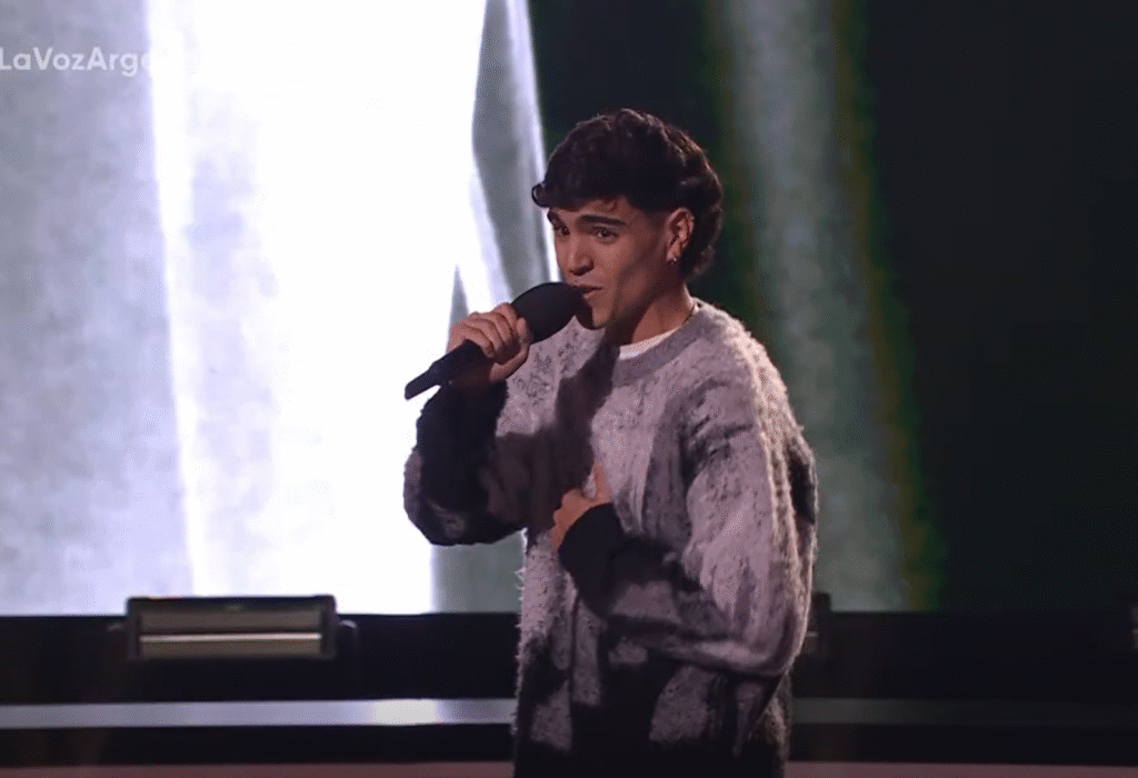 Dos amigos cumplieron su sueño: de recibir ayuda por TikTok para viajar a hacer el casting a cantar en el escenario de La Voz Argentina