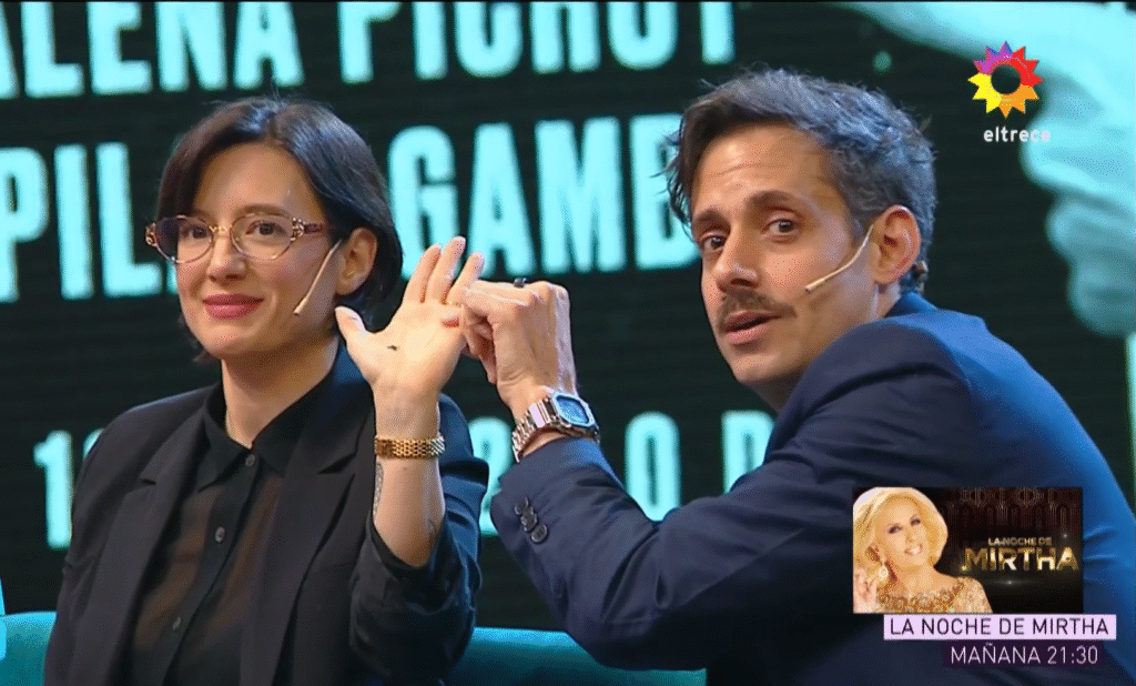Un truco de magia de Rada sorprendió en vivo a las protagonistas de "Viudas Negras" durante Otro día perdido
