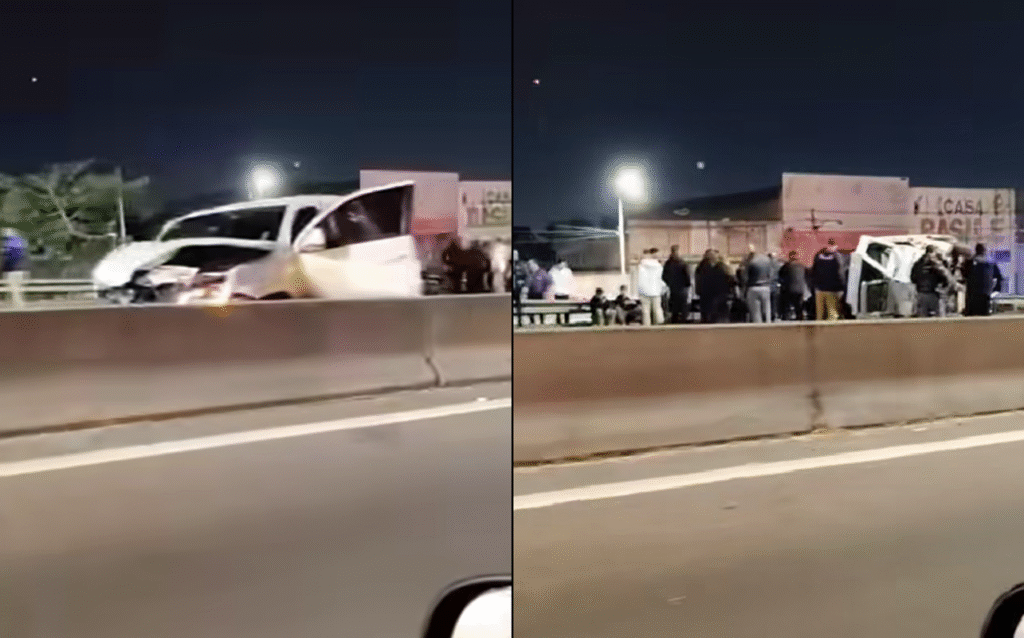 Varios adolescentes que se dirigían a un boliche, resultaron heridos tras el vuelco de una combi, la cual quedó al borde del puente