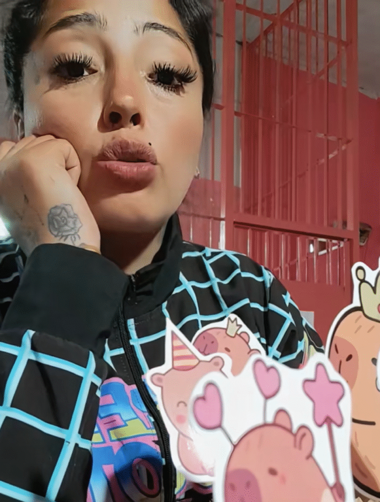 Paola Galeano, la influencer condenada por homicidio que se volvió viral en TikTok por sus videos desde la cárcel