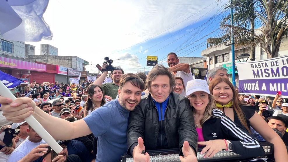 Javier Milei llevará a cabo una caravana con sus principales candidatos este miércoles en Lomas de Zamora