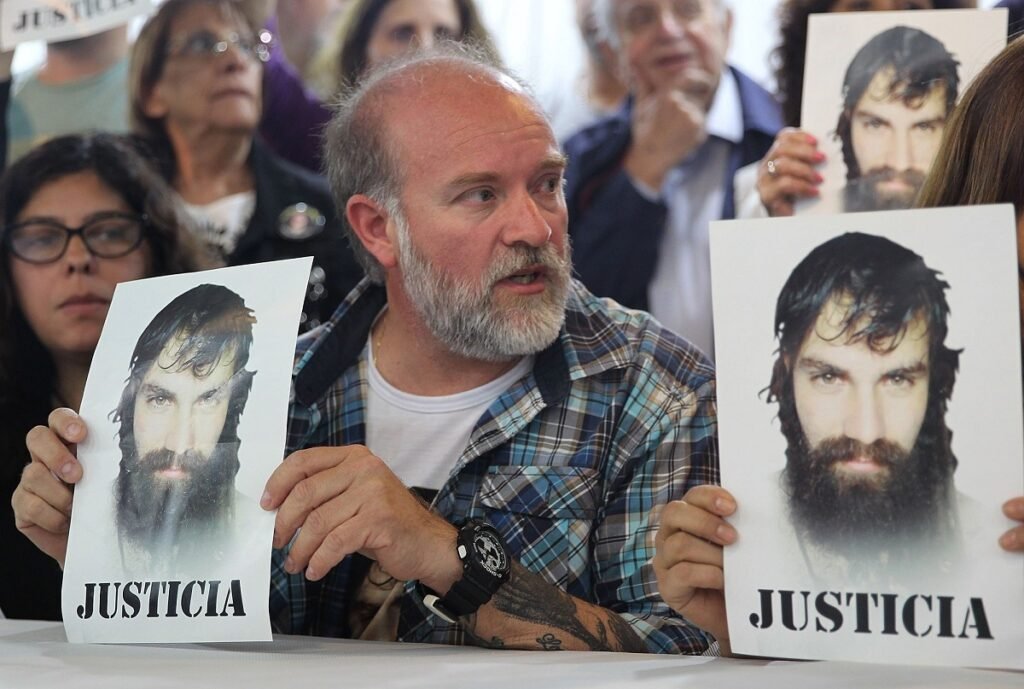 Sergio Maldonado presentó su libro y pidió no olvidar a Santiago: “La impunidad duele más que la ausencia”