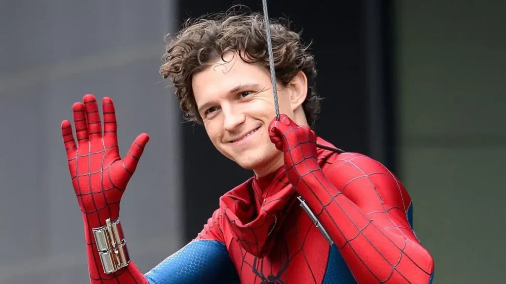 Tom Holland sufrió un accidente en el set de Spider-Man, lo que lo llevó a hospitalizarse por una conmoción cerebral leve