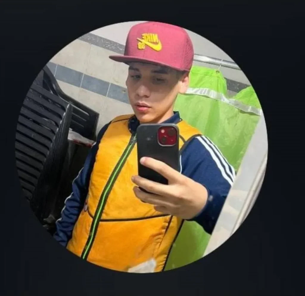 Un adolescente fue asesinado por error de un disparo en la cabeza: el ataque habría estado dirigido hacia el otro joven