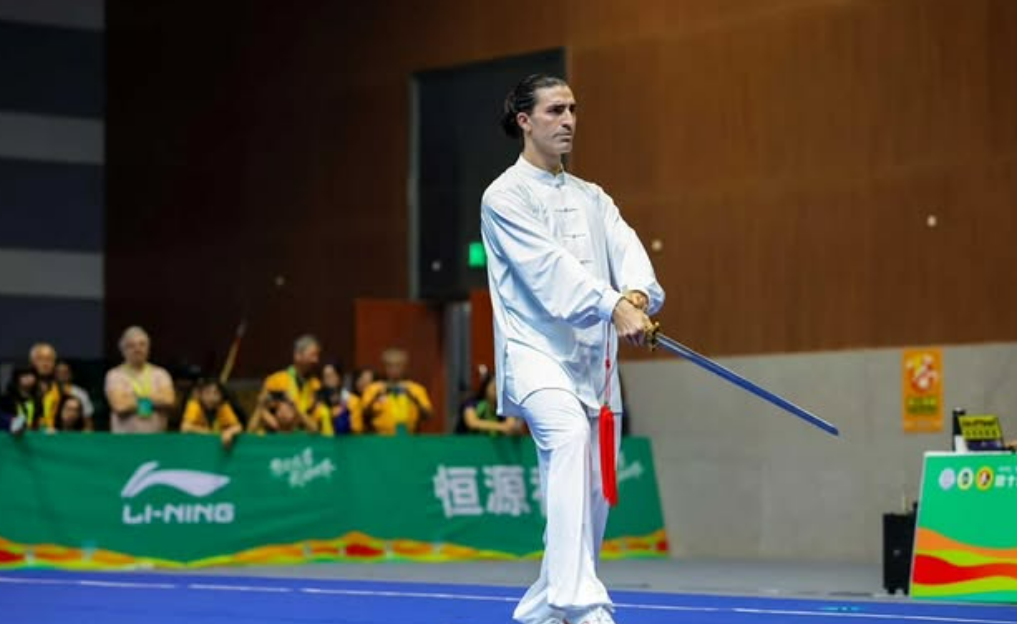 Atleta de Temperley ganó medallas para Argentina en el Mundial de Wushu Kung Fu realizado en China