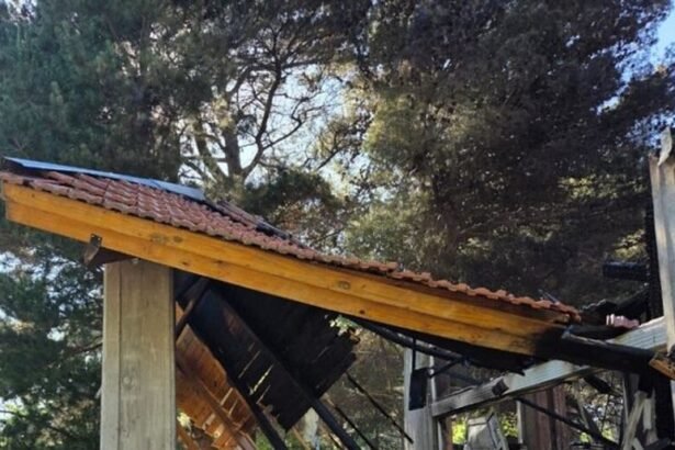 Identifican a menor de 15 años como presunto autor de incendio de parroquia en Pehuén Có