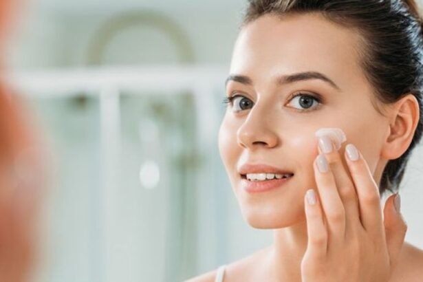 Ola de calor: 5 hábitos esenciales para potenciar la hidratación de la piel