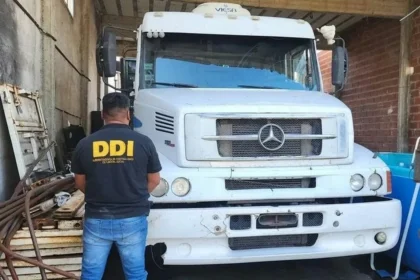 Camion robado en Temperley