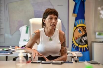 Mayra Mendoza diputada