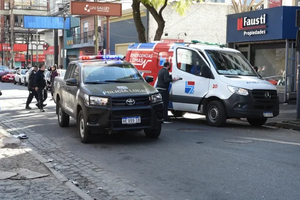 mujer atropellada trasladada a centro de salud