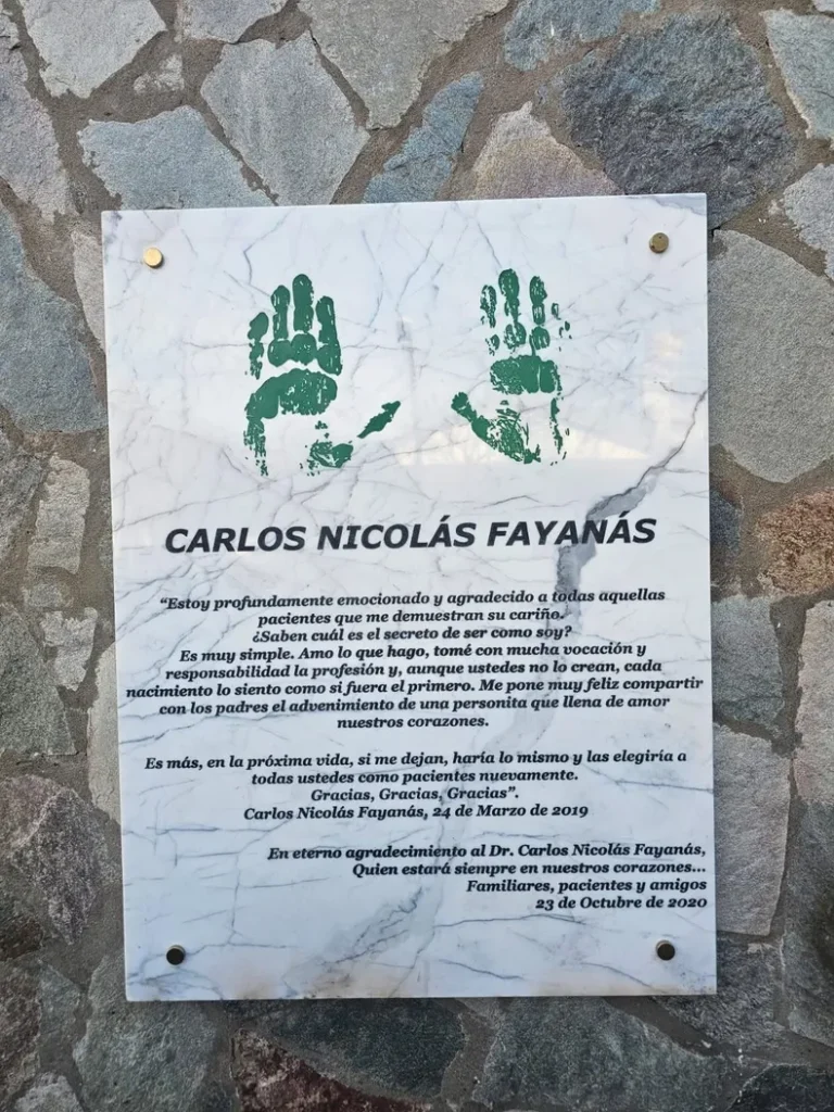 A casi seis años de su fallecimiento, los homenajes mantienen vivo el legado del doctor Carlos Fayanás en Banfield