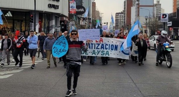 el agua no se vende