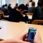 celular en escuelas