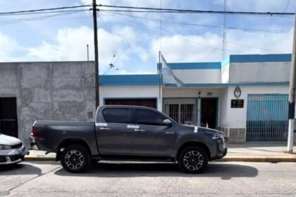 Camioneta robada en Lomas: Toyota Hilux gris recuperada en Olavarría